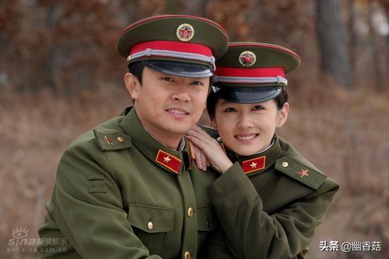 女主美得惊人男主军人年代文